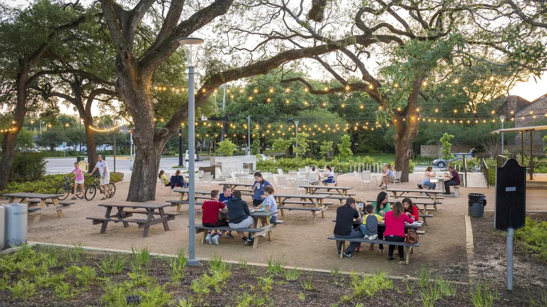 Bellaire residential architecture — Houston TX